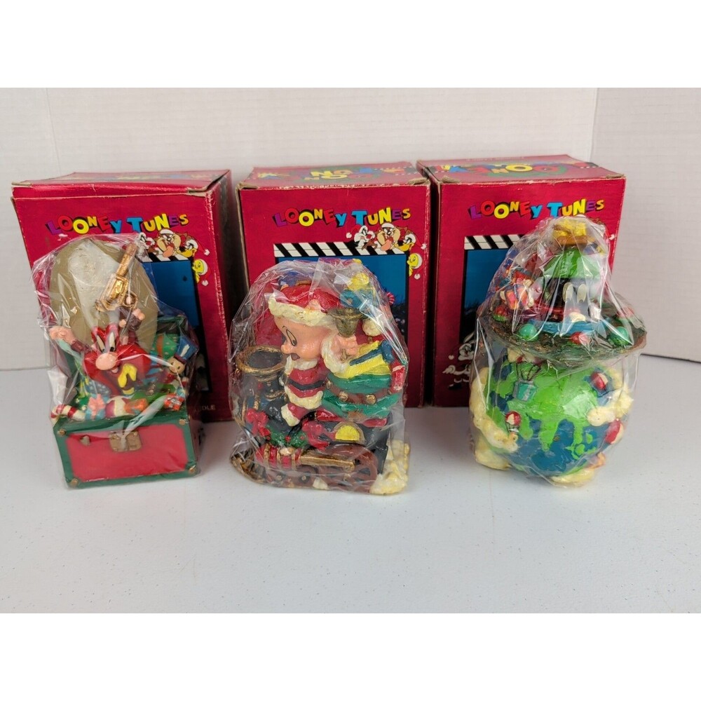 VTG 90s Looney Tunes Marvin the Martian  Porky Pig Yosemite Sam Christmas Candle